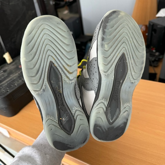 Boys And1 Shoes - Picture 7 of 7